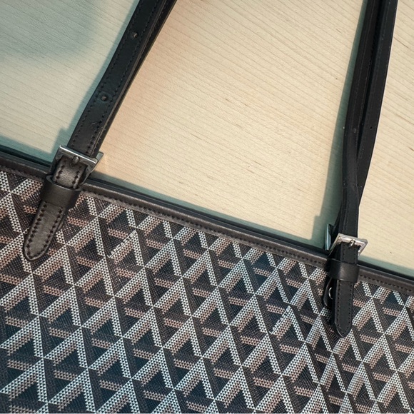 Lancaster Black Women's Tote Bag - Picture 4 of 6